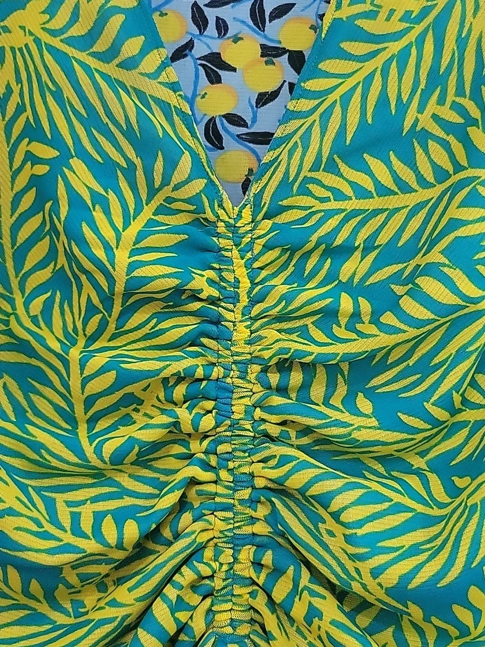 Diane Von Furstenberg Women’s Ruched V-Neck Dress - Reversible - Picture 5 of 10